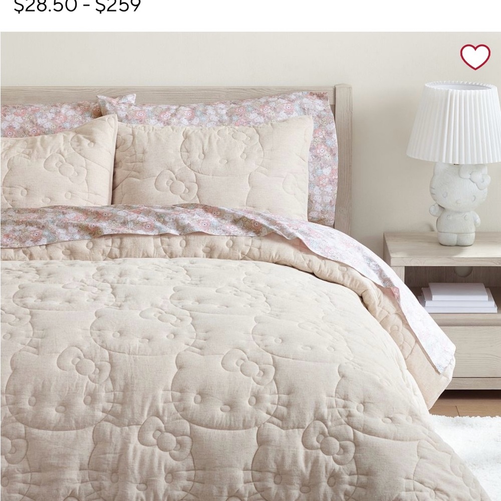 Hello Kitty Cream Quilted Bedding Set